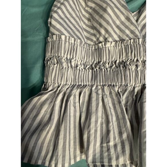 Express Striped Tank Top Cropped Babydoll Umpire Gray White Adjustable Straps - Picture 2 of 5